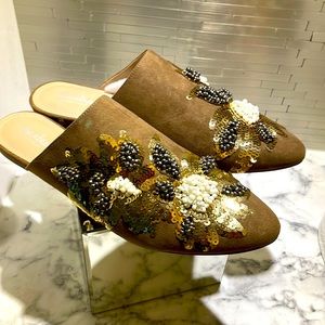 🌺NWOB Stunning Charles by Charles David sequenced mules/microsuede. Size…